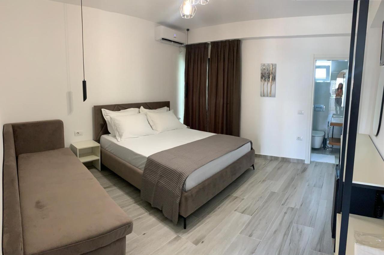 Kekezis Apartments ซารานเดอ ภายนอก รูปภาพ