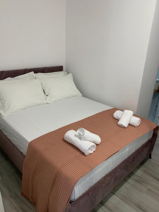 Kekezis Apartments ซารานเดอ ภายนอก รูปภาพ